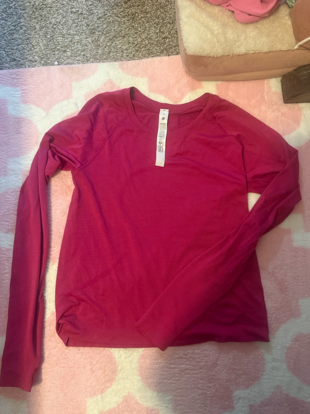 lululemon Long Sleeve swiftly latch Top - Fuchsia Pink